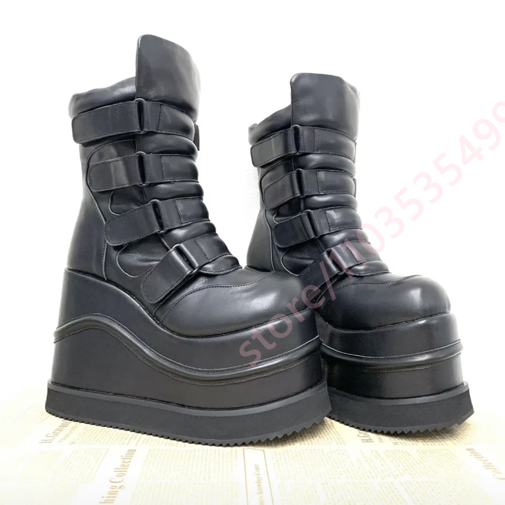Stivaletti con plateau imbotti - Street Fashion Y2K recensione e prezzo