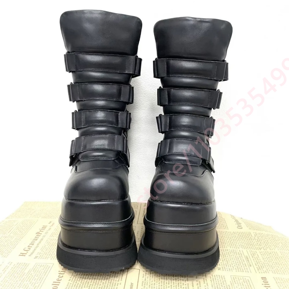 Stivaletti con plateau imbotti - Street Fashion Y2K recensione e prezzo